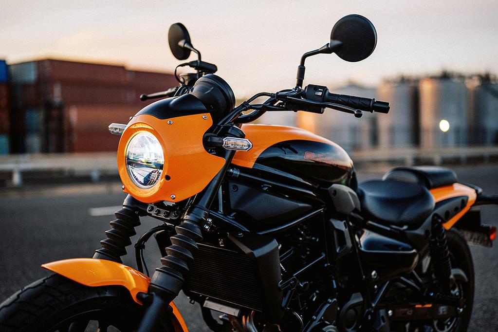 Kawasaki Eliminator 400 Launched: Stylish Cruiser with Modern Power ,Milage 45Kmpl